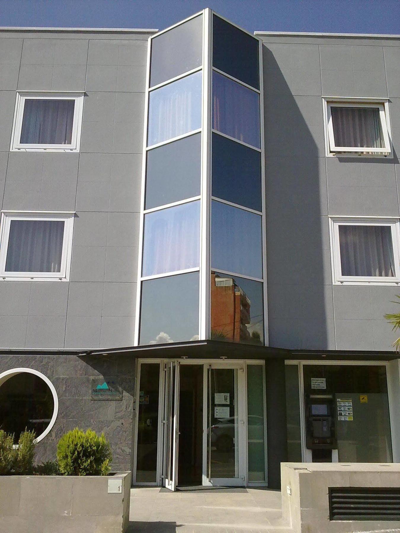 Hotel Монтмело Экстерьер фото