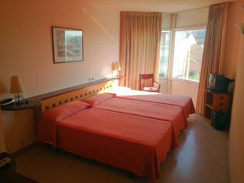 Hotel Монтмело Экстерьер фото
